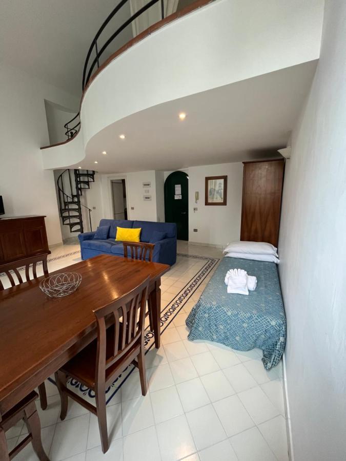 Ferienwohnung Antico Palazzo Scala Sorrent Exterior foto